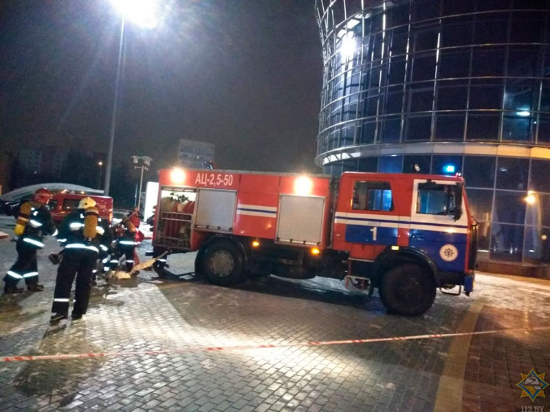 На Чижовка-арене спасатели провели ночную тренировку в рамках подготовки объектов к Европейским играм