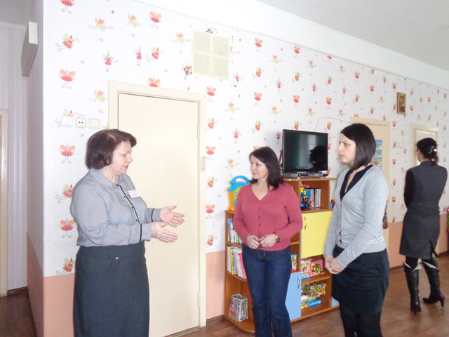 По инициативе депутата в Социально-педагогическом центре с приютом обсудили вопросы, касающиеся государственной поддержки многодетных семей