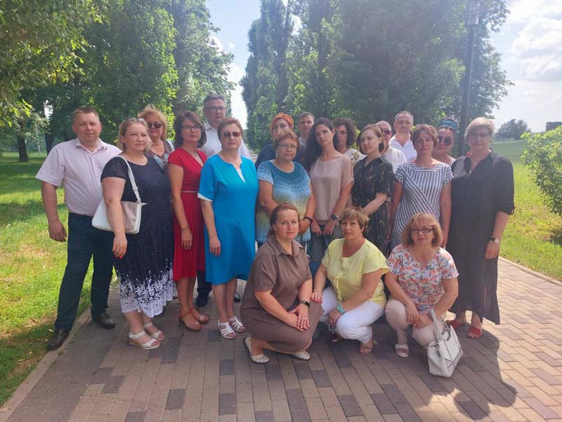 Руководители учреждений здравоохранения Заводского района г.Минска посетили мемориальный комплекс «Тростенец»