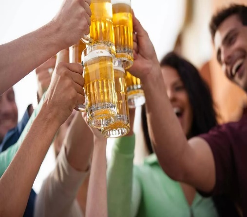 Пиво – слабоалкогольный напиток, но безвреден ли он?