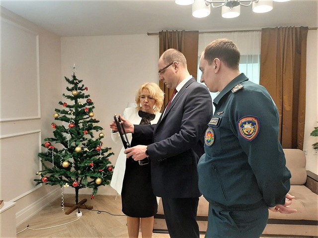 Глава администрации Заводского района г.Минска посетил Образовательный центр безопасности.