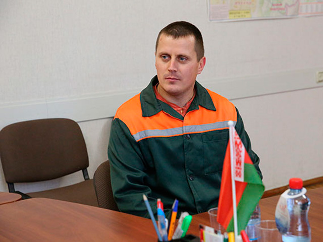 Исполняющий обязанности главы администрации Заводского района провел выездной прием граждан 
