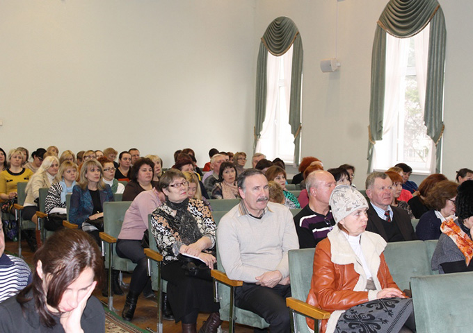 18 февраля 2016 года в администрации Заводского района состоялось заседание Совета Заводского районного объединения организаций профсоюзов.