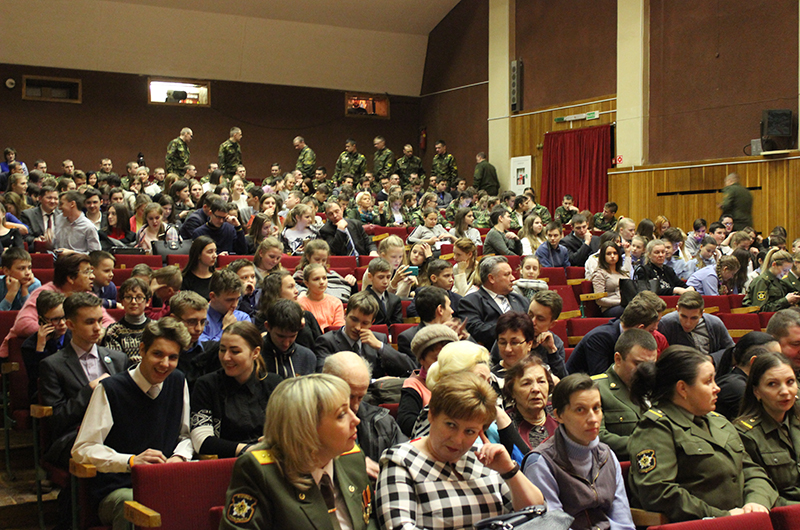 В Заводском районе прошел праздничный концерт посвященный 100-летию вооруженных сил Республики Беларусь