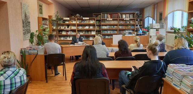 27 мая 2021 г. прошли встречи руководства администрации Заводского района г.Минска с населением по месту жительства:
