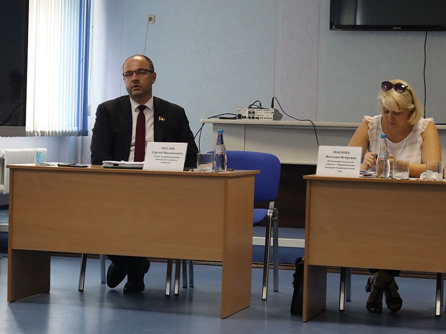 Встреча главы администрации Заводского района г.Минска с населением по месту жительства.