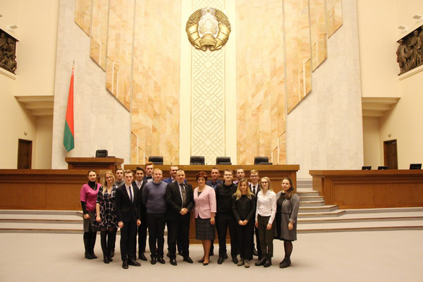 Очередное заседание районного Клуба молодого избирателя прошло в Палате представителей Национального собрания Республики Беларусь 01 февраля 2018 года.