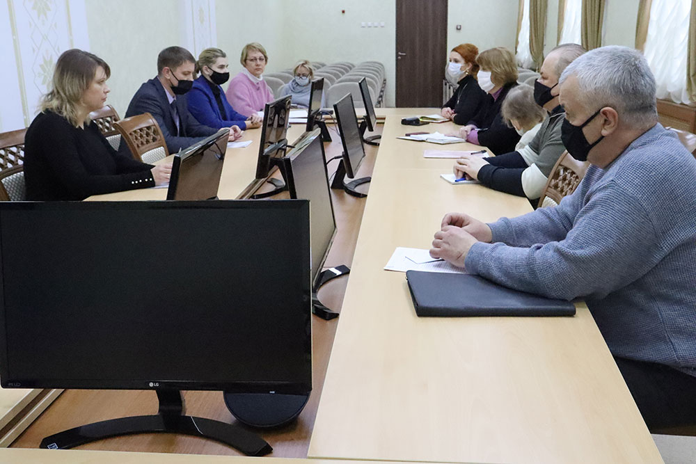ЗАСЕДАНИЕ ЗАВОДСКОГО РАЙОННОГО КООРДИНАЦИОННОГО СОВЕТА ОБЩЕСТВЕННЫХ ОБЪЕДИНЕНИЙ И ПАРТИЙ