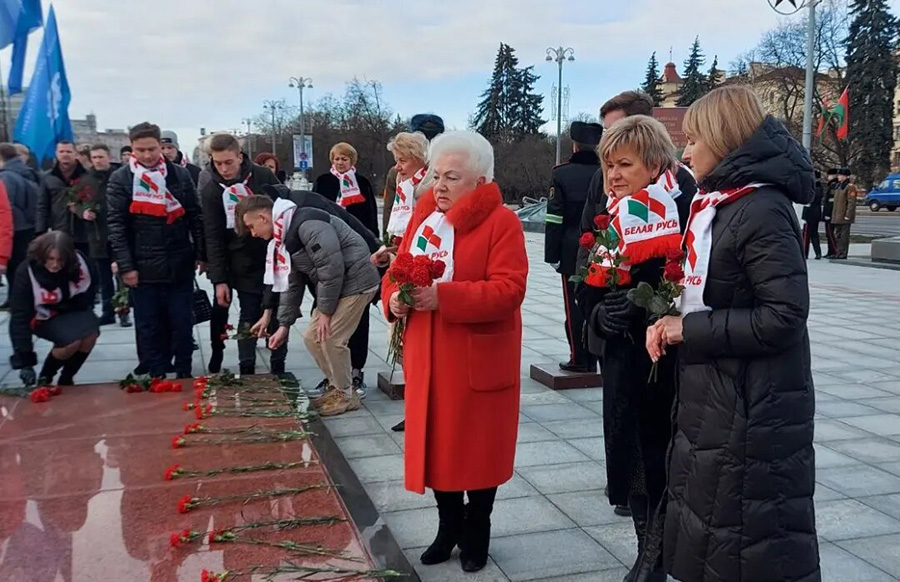 ПАМЯТЬ СЕРДЦА...