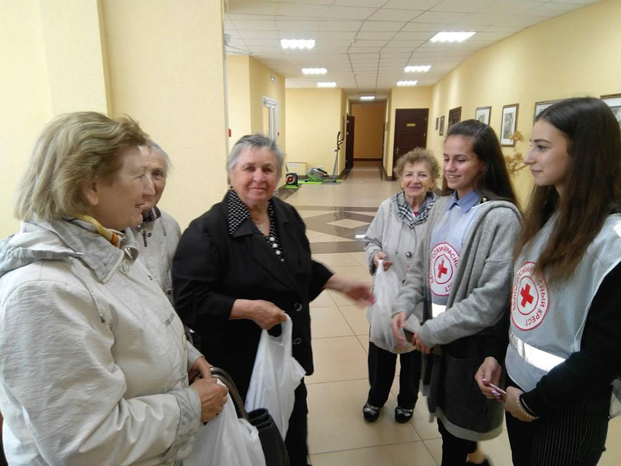 Заводская районная организация Белорусского Общества Красного Креста поздравляет с Пасхой.